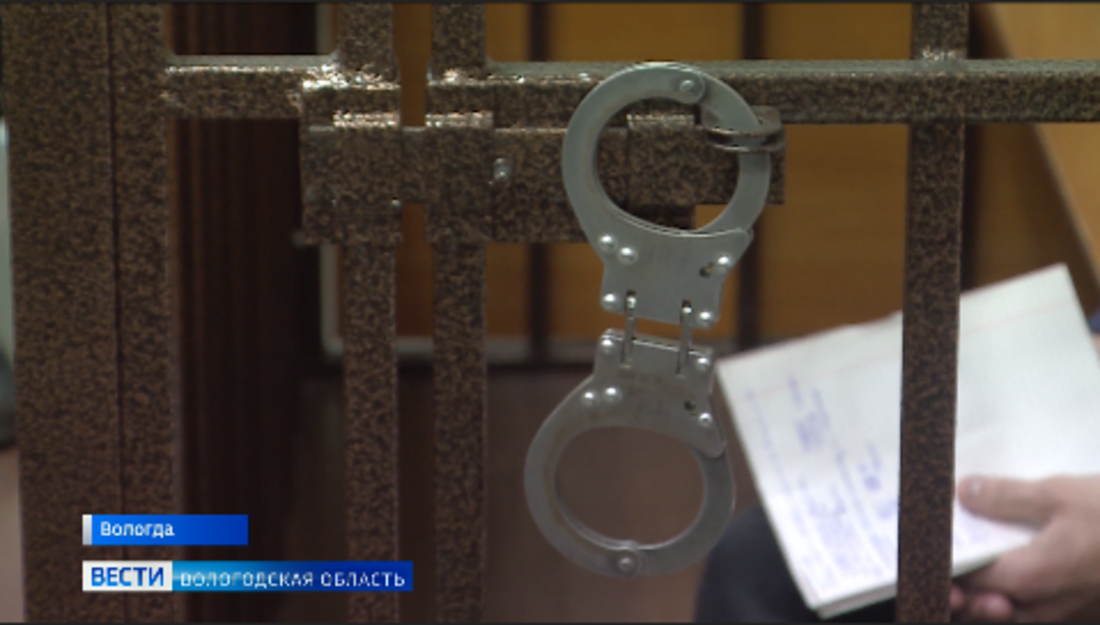 Экс-полицейский из Череповца получил срок за нападение с битой на человека