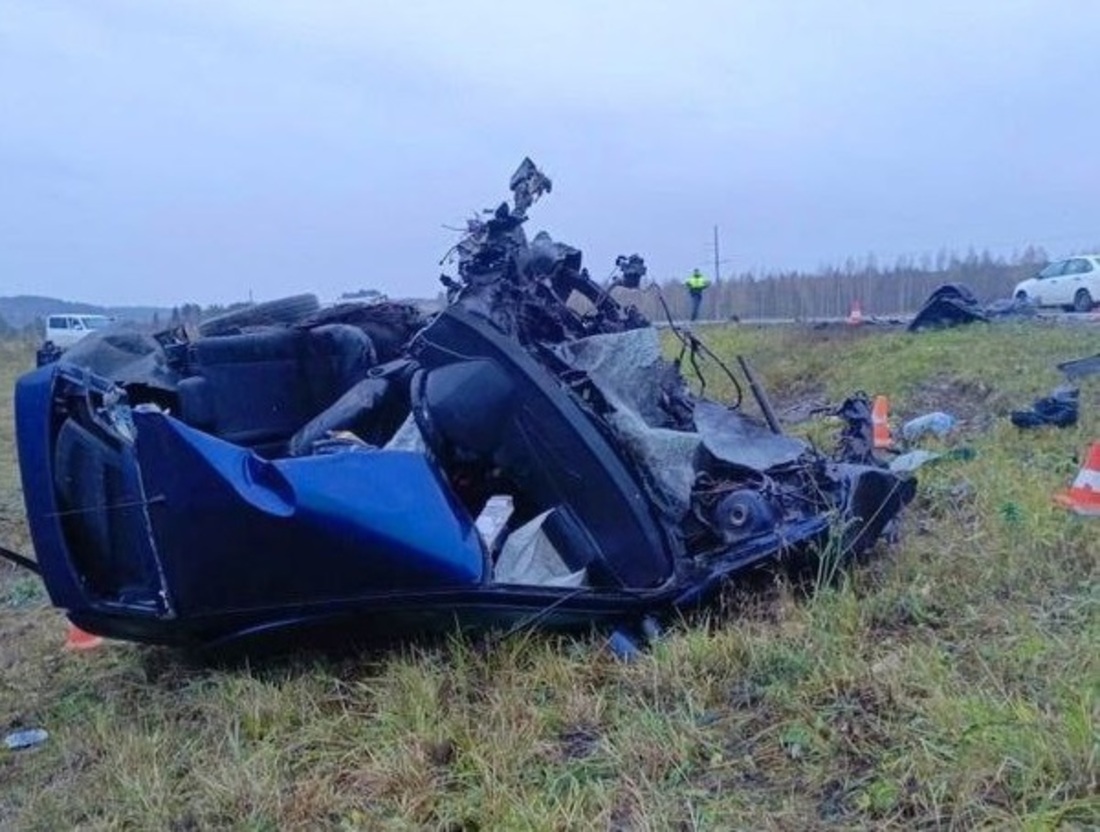 Молодой водитель погиб в жёсткой аварии с фурой под Верховажьем