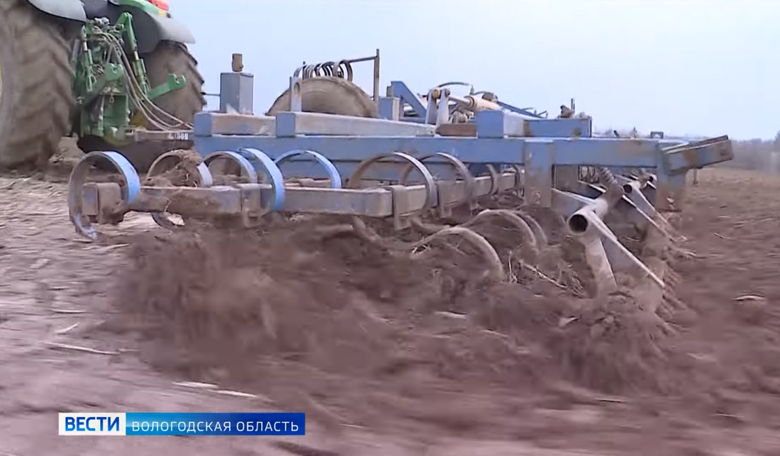 Вологодская ферма сливала отходы в поле и загрязняла реку