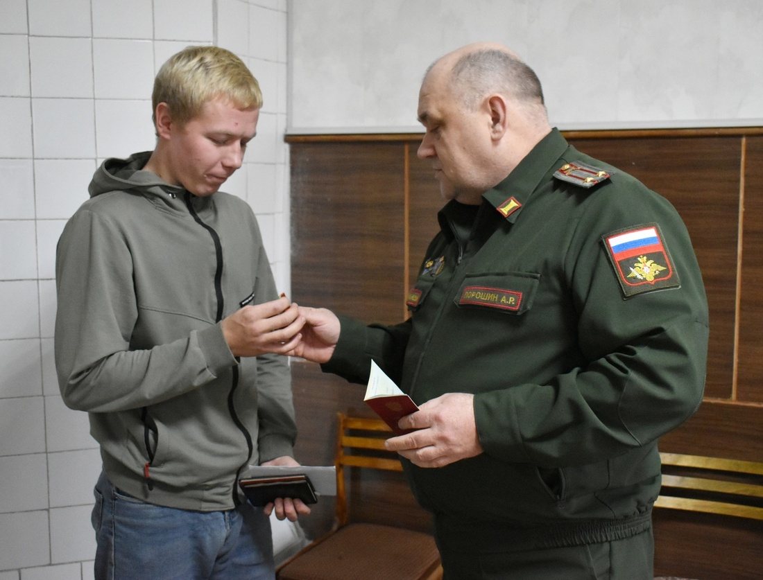 Уроженец Устюжны Александр Мартынов награждён медалью Суворова