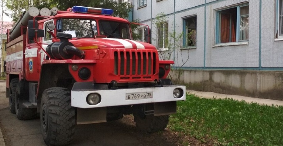 Пожар унёс жизнь 45-летнего мужчины в Вологодском районе