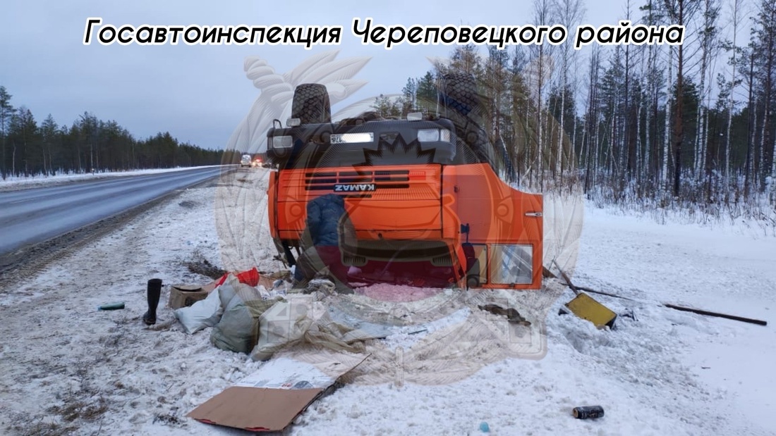 Жёсткое столкновение большегрузов произошло под Череповцом