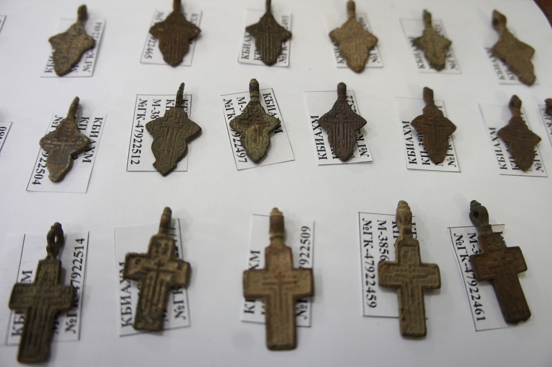 Старообрядческие кресты поступили в Кирилло-Белозерский музей-заповедник