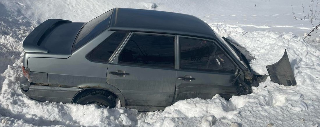 Двое детей пострадали в автомобильной аварии в Грязовецком районе