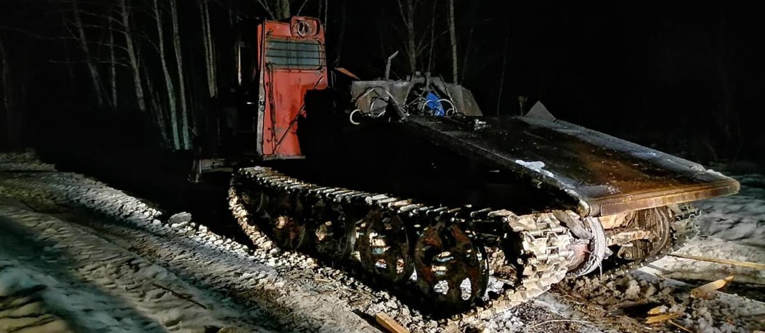 Жителя Междуречья наказали за гибель друга, упавшего под гусеницы трактора