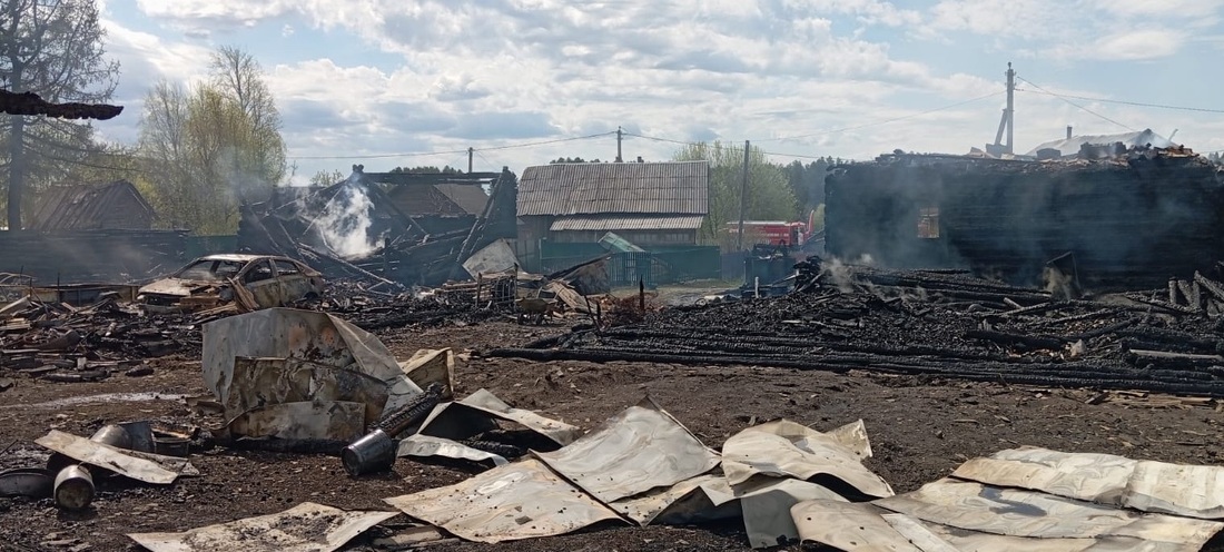 Женщину госпитализировали после пожара в Вожегодском округе
