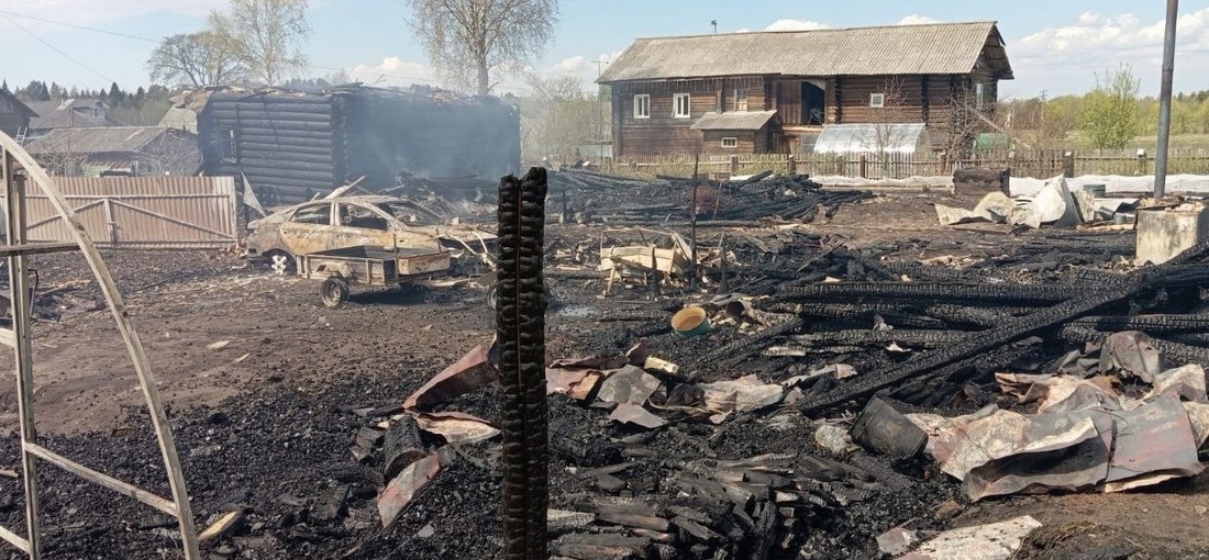 Взрыв баллона стал причиной крупного пожара в Вожегодском округе