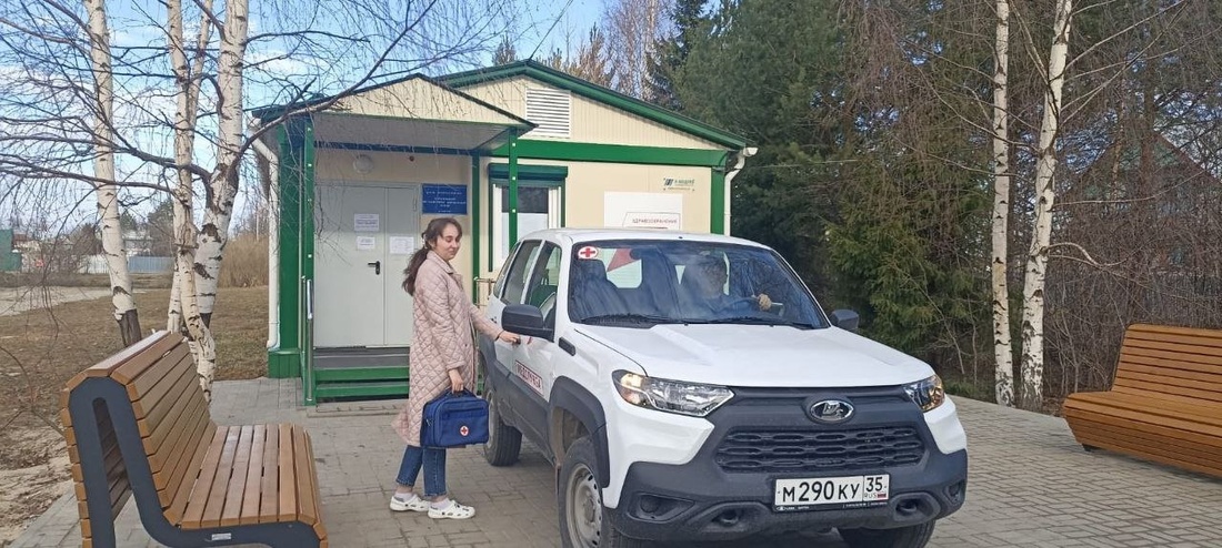 Новые автомобили пополнили автопарки больниц Вологодской области