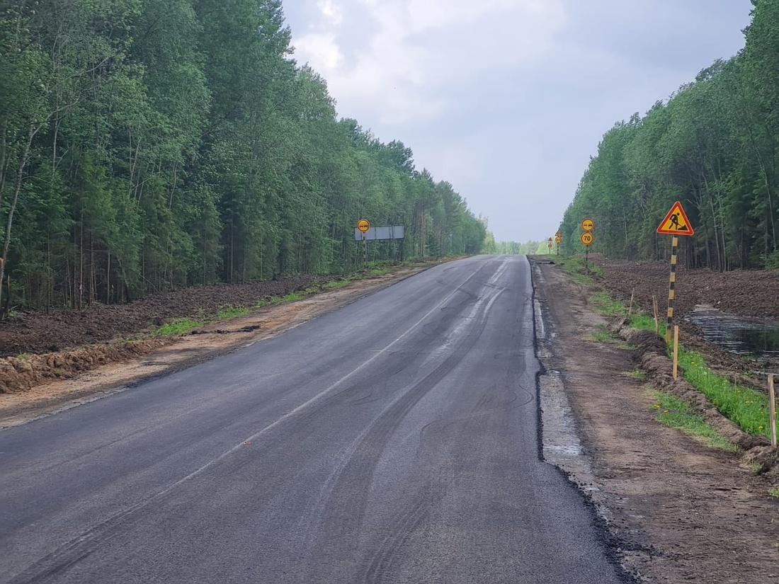 Начался ремонт подъездной дороги к селу Ферапонтово в Кирилловском округе 