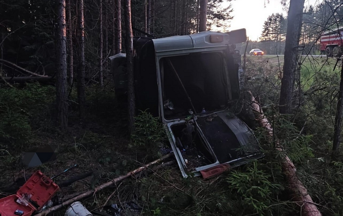 Молодой мужчина погиб в жёстком ДТП в Чагодощенском округе