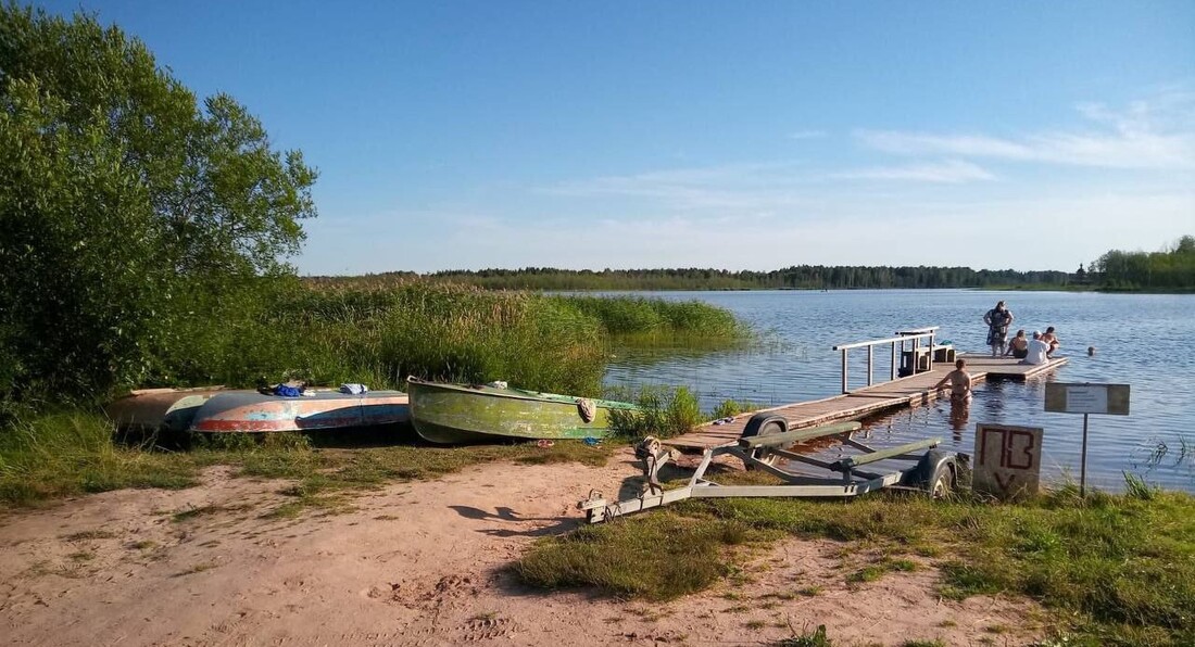 Лодка перевернулась в Усть-Кубинском округе: есть погибшие