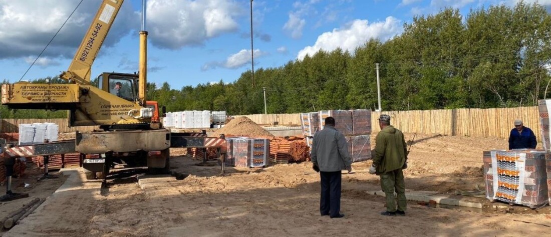 Дом для детей-сирот строят в Тарногском Городке