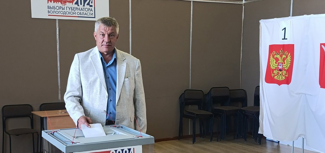 Глава Вашкинского округа Андрей Фомин подал в отставку