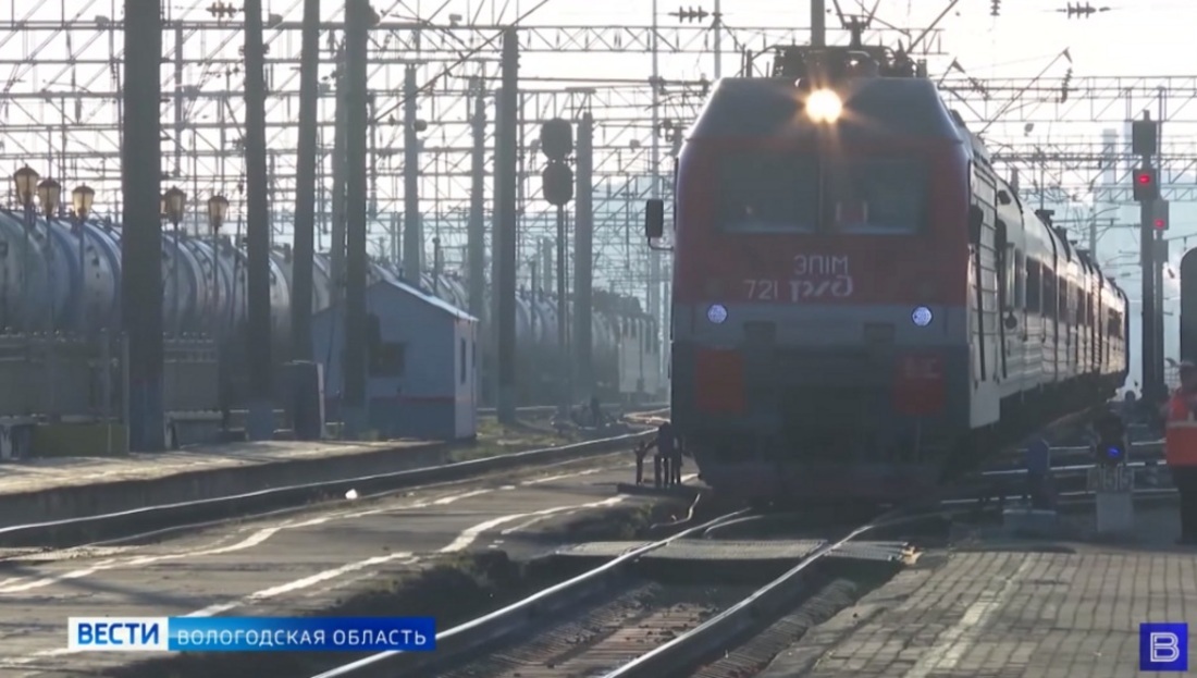 Мужчину насмерть сбил пассажирский поезд в Вологде