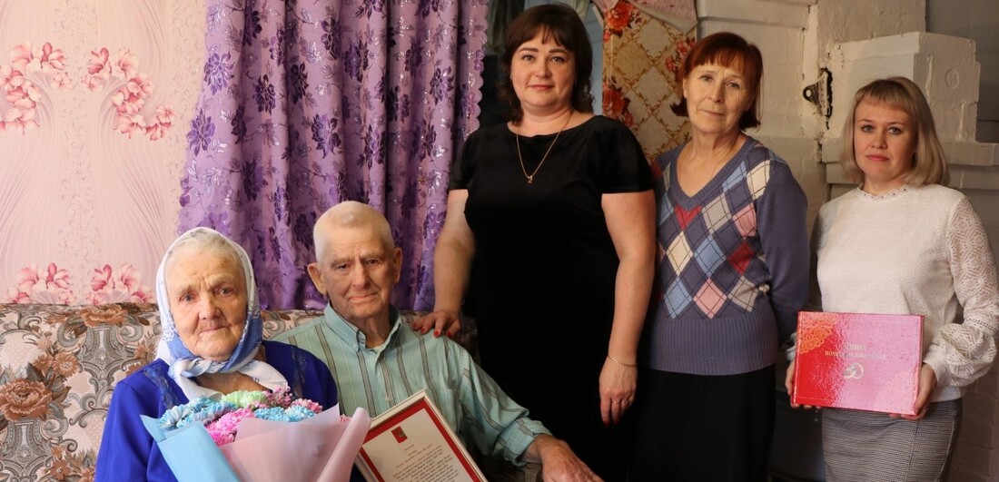 Супруги из Никольского округа отметили 60-летие совместной жизни