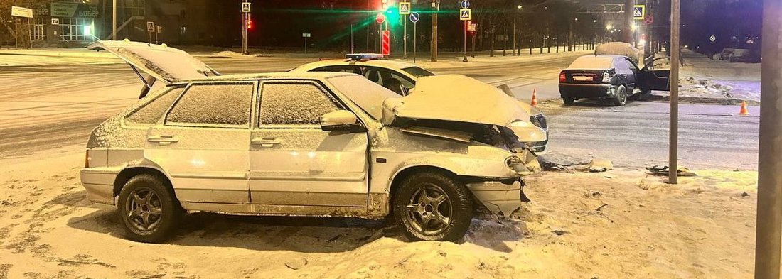 Молодой парень погиб в автомобильной аварии на улице Ярославская в Вологде