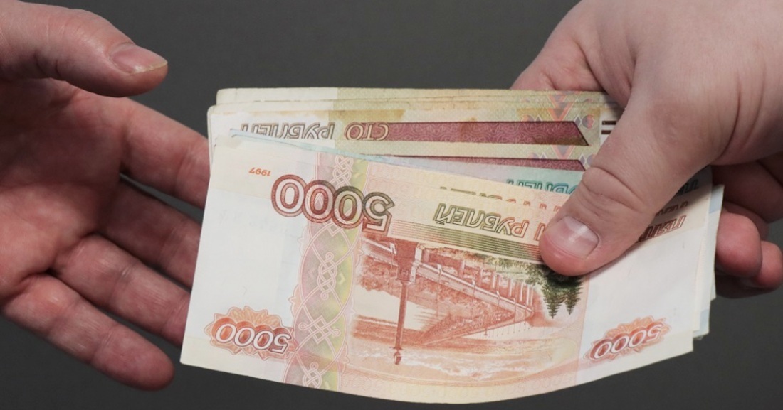 Желая заработать на инвестициях, жительница Бабаева перевела мошенникам более 1,3 млн рублей