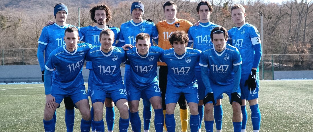 Вологодское «Динамо» проиграло товарищеский матч с ФК «Волна»