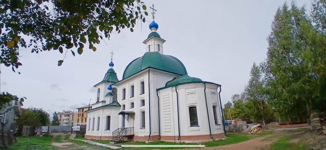 Первое за 95 лет богослужение прошло в восстановленной церкви в Вологде