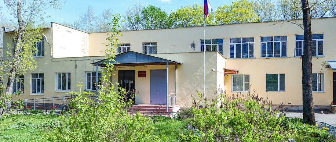 Ремонт здания начальной школы гимназии №2 в Вологде завершён наполовину