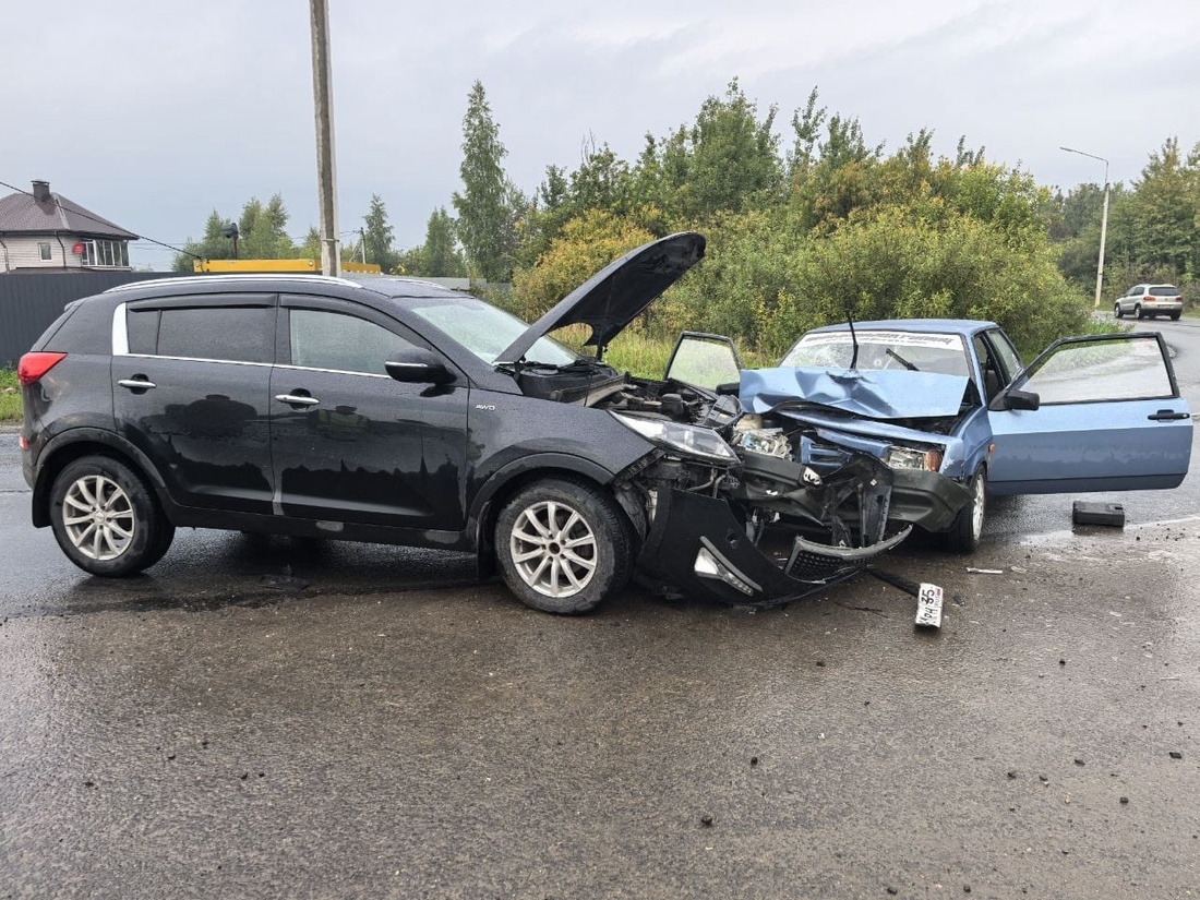 Четыре человека пострадали в ДТП в Вологде