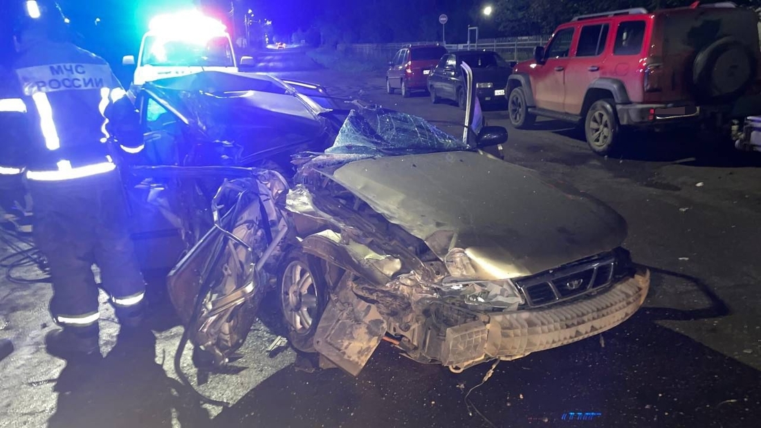 Пассажирка автомобиля погибла в ДТП в Череповце