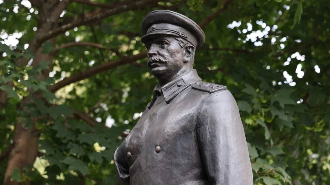 Минкульт намерен обжаловать решение суда о демонтаже памятника Сталину в Вологде