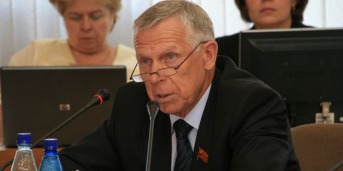Экс-лидера вологодского отделения КПРФ Николая Жаравина парализовало после инсульта