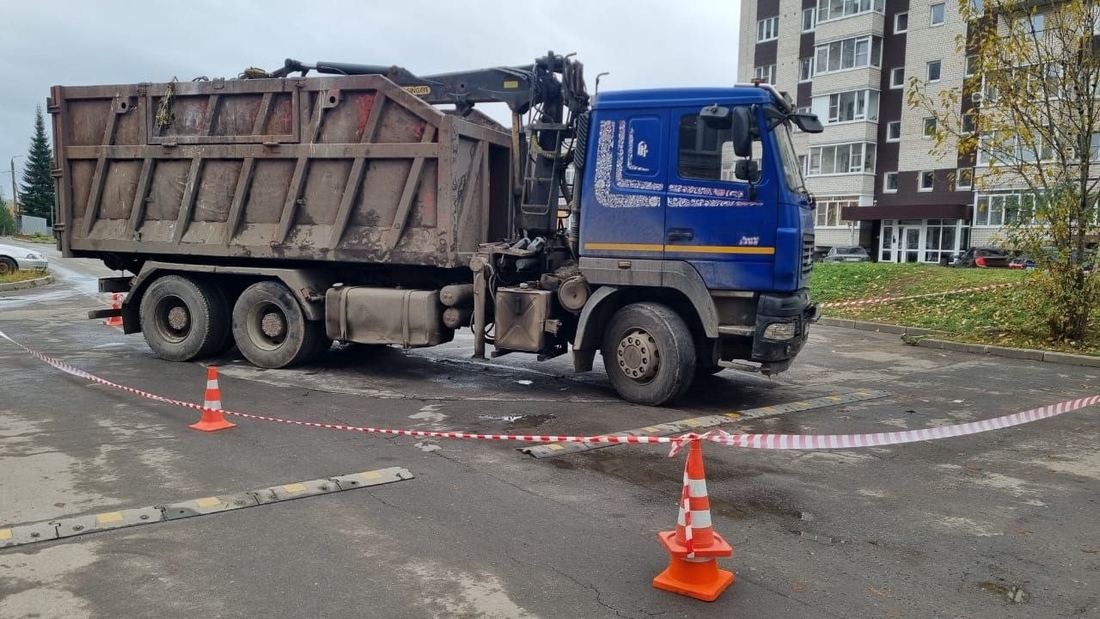 Мусоровоз сбил ребёнка в Вологде