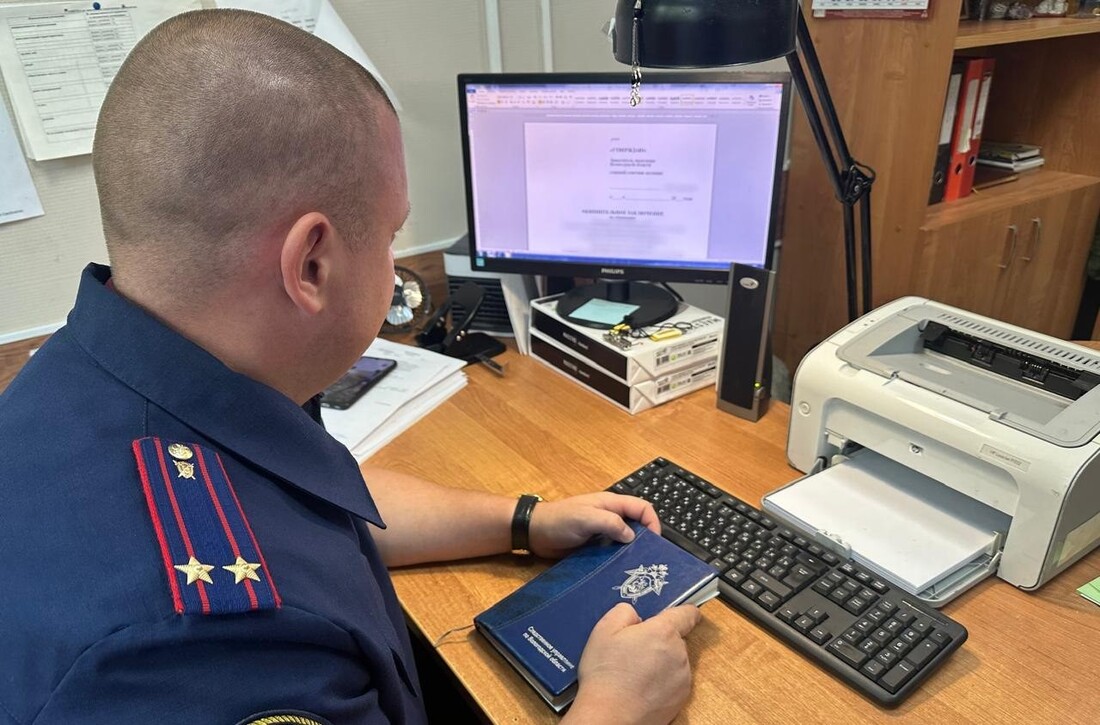 Руку рабочего затянуло в станок на лесозаготовке в Никольском округе