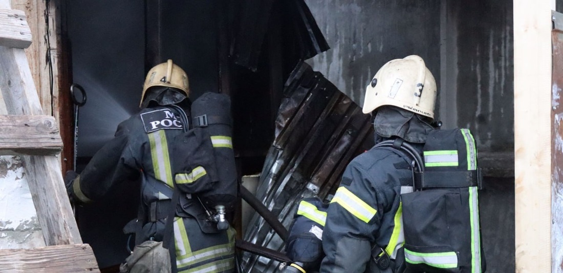 Цех по производству чаги загорелся в Вологде