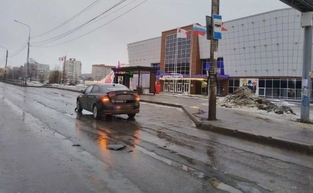 Пожилая женщина погибла под колёсами иномарки в Вологде