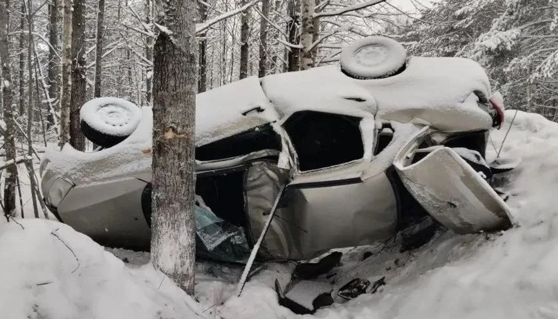 Молодой мужчина погиб в жёсткой аварии под Кадуем