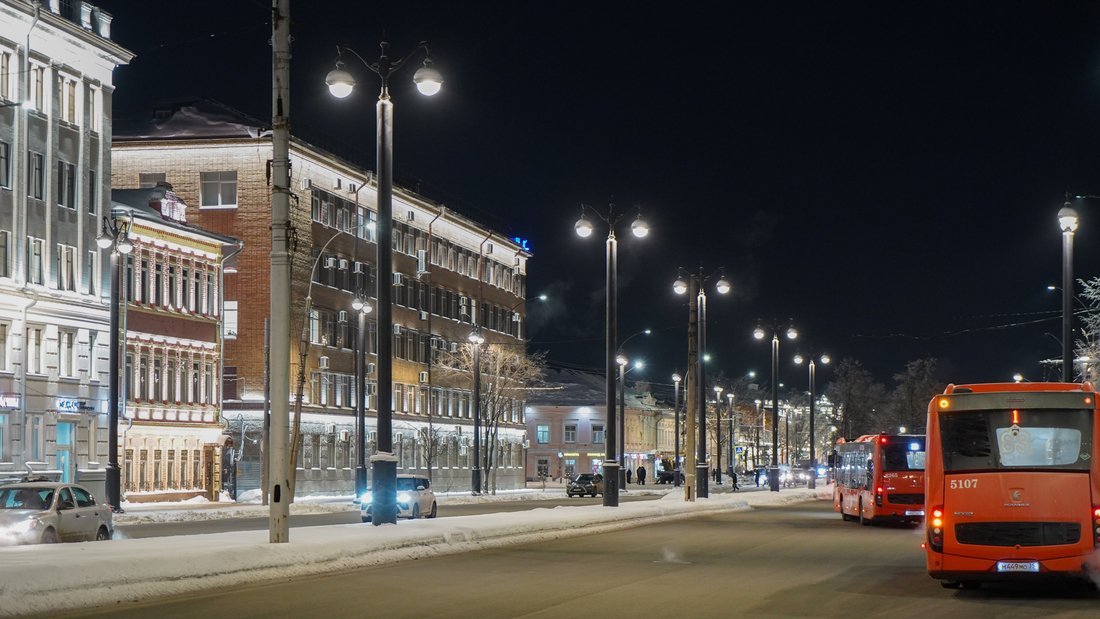 Монтаж и подключение освещения на улице Мира завершены в Вологде