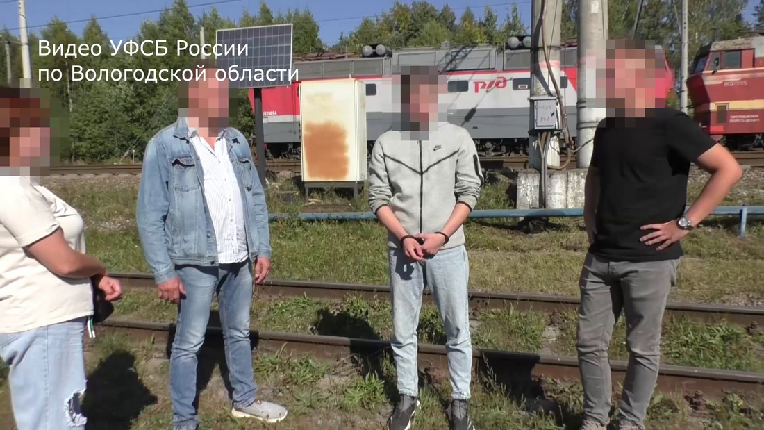 Двое 17-летних подростков получили срок за теракты в Бабаевском округе