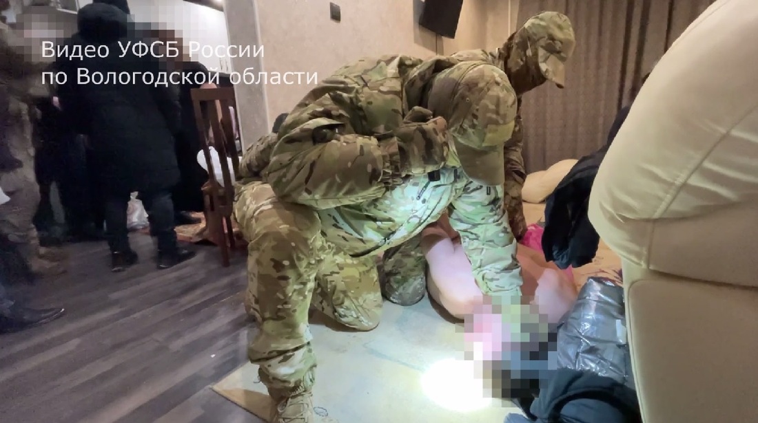 Преступная группировка похищала денежные средства у участников СВО в Вологодской области