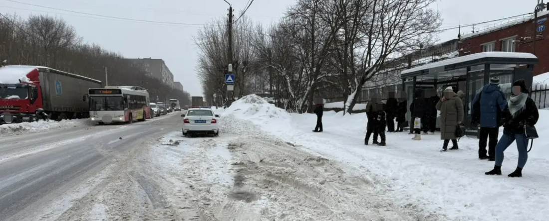 Две женщины получили травмы в автобусах в Череповце