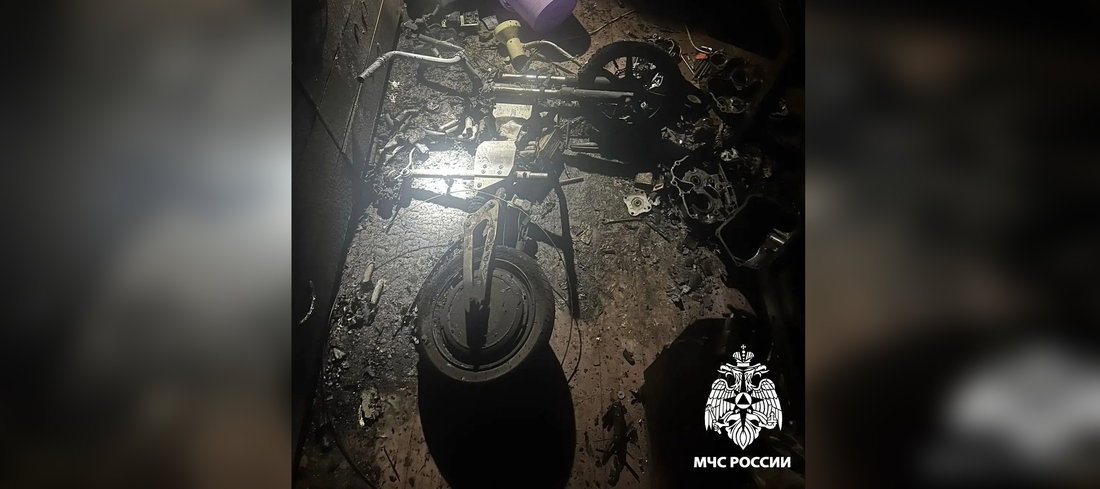 Квартира загорелась из-за стоявшего на зарядке электросамоката в Череповце