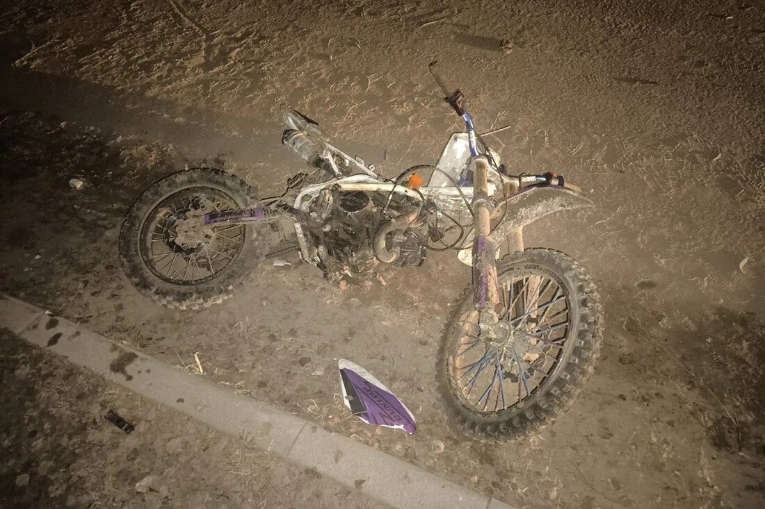 Автомобиль сбил подростка на питбайке в Чагодощенском округе