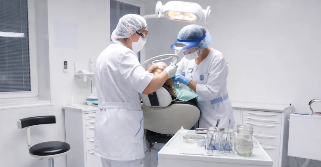 Пациента с анафилактическим шоком спасли в стоматологической поликлинике в Череповце