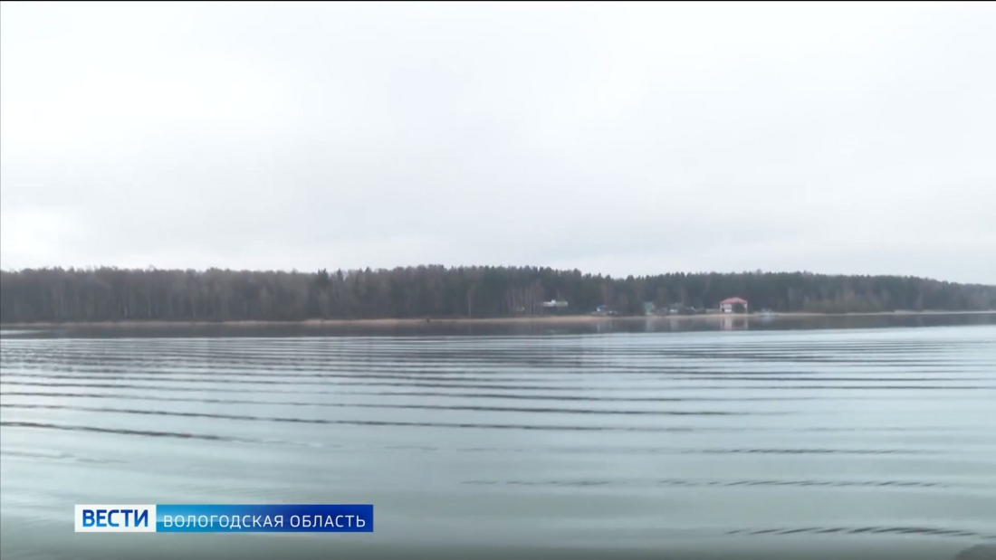 Мужчина выпал из лодки и утонул на Рыбинском водохранилище