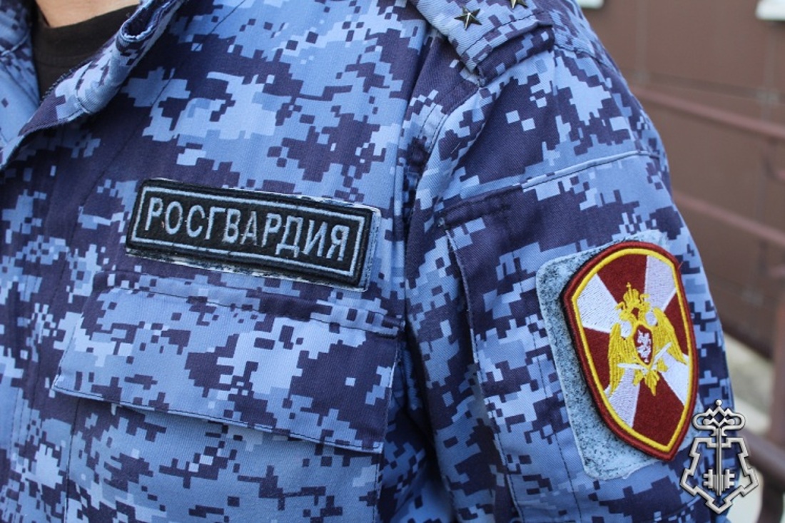 Сотрудники Росгвардии спасли вологжанина от необдуманного поступка