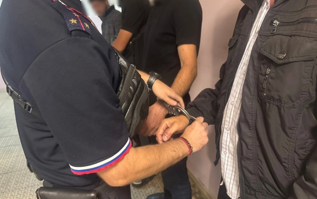 Силовики провели рейд по выявлению незаконных мигрантов в Череповце