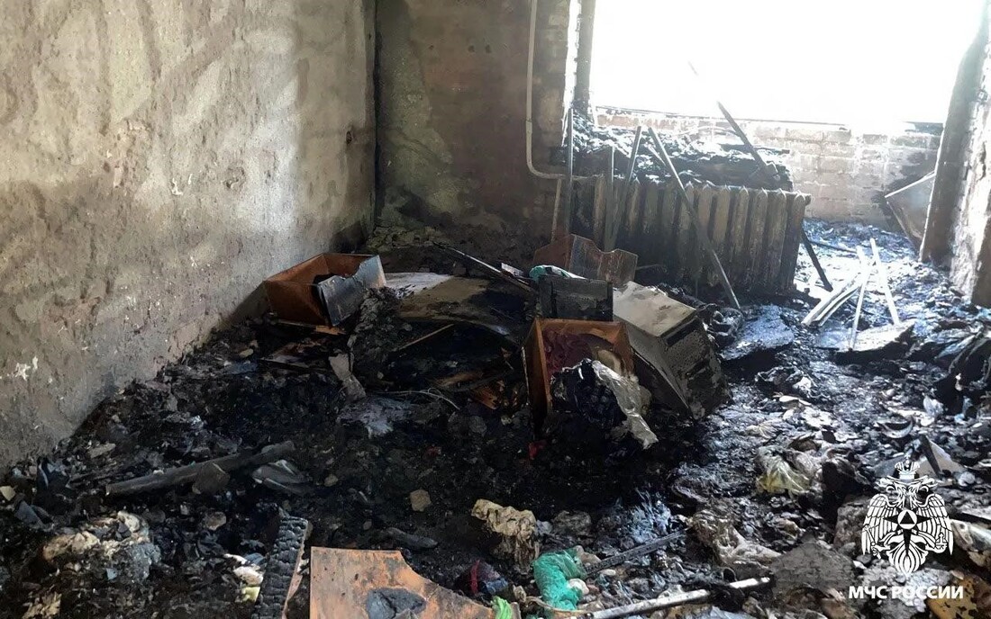 Два человека погибли при пожаре в Вологде