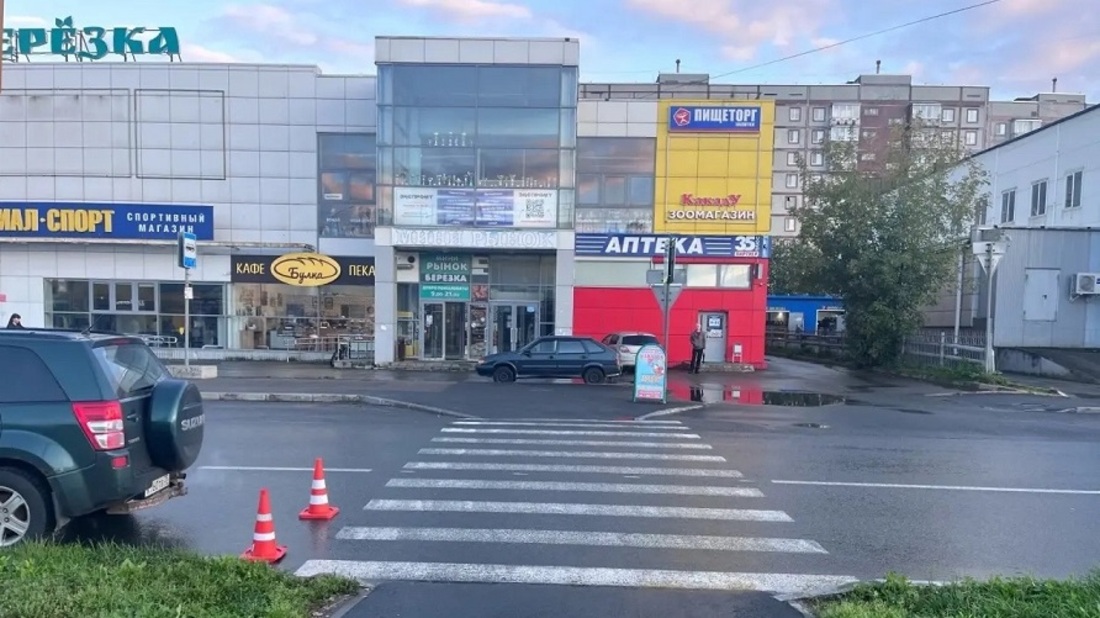 Иномарка сбила ребёнка на зебре в Череповце