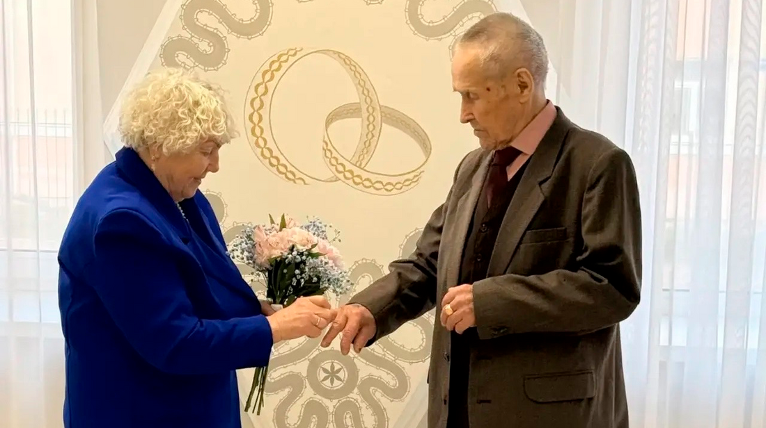 Более 100 вологодских пар, где оба супруга старше 60 лет, заключили брак в 2026 году