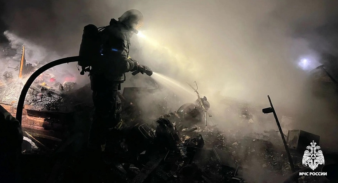Мать и сын погибли на пожаре в Вологде