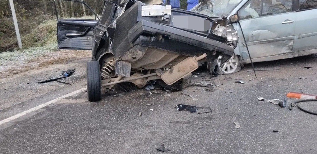 Молодой мужчина погиб в аварии в Кадуйском округе 