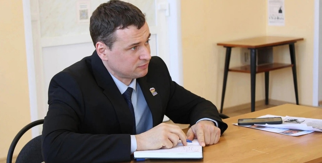 Глава Вашкинского округа Дмитрий Ковров уходит в отставку