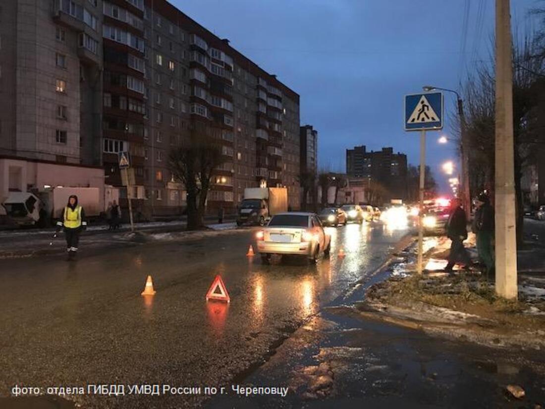14-летнего школьника из Череповца сбила машина на пешеходном переходе